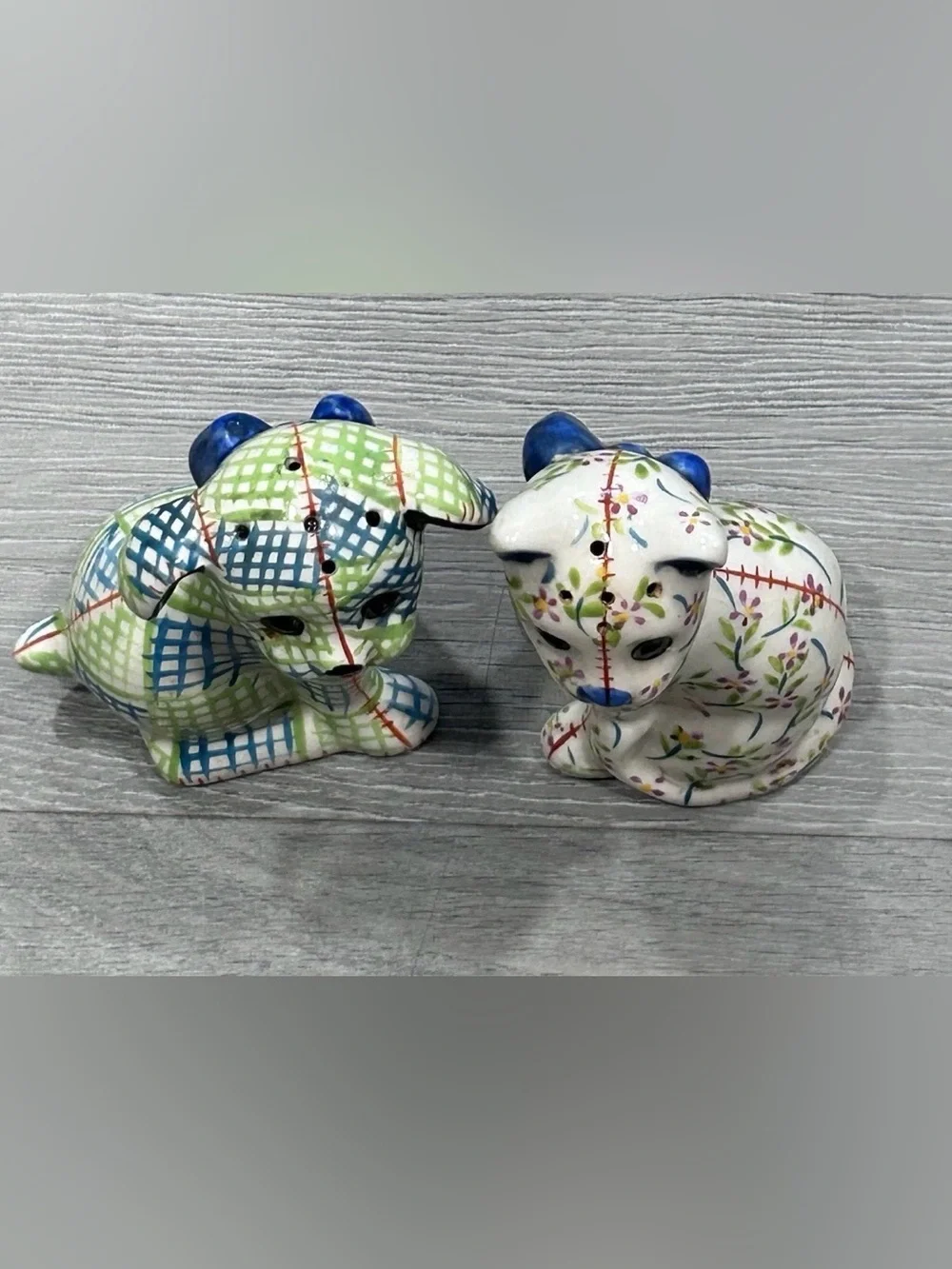Vintage Mid Century Ceramic Dog & Cat Salt Pepper Shaker Set Japan Plaid Floral
